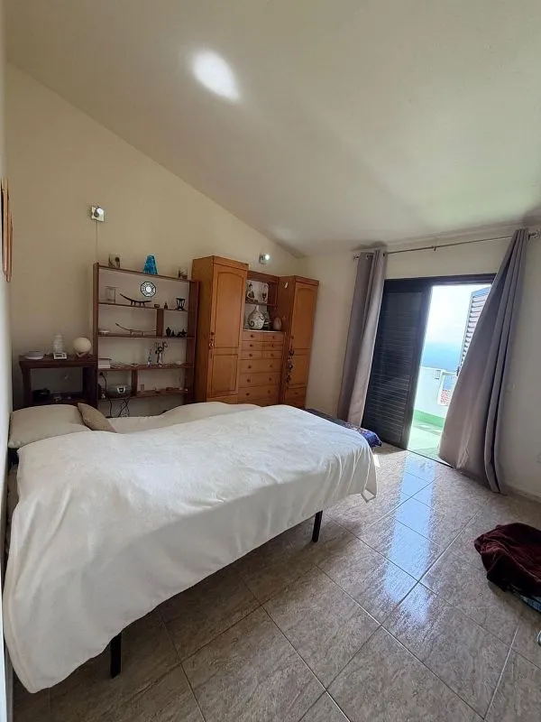 Magamistoad - Chalet with Sea View in Radazul