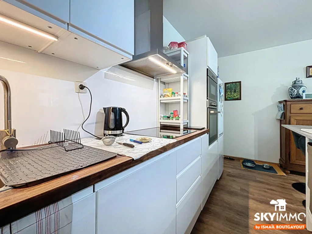 Kitchen - Spacious Apartment with Terrace in Seraing