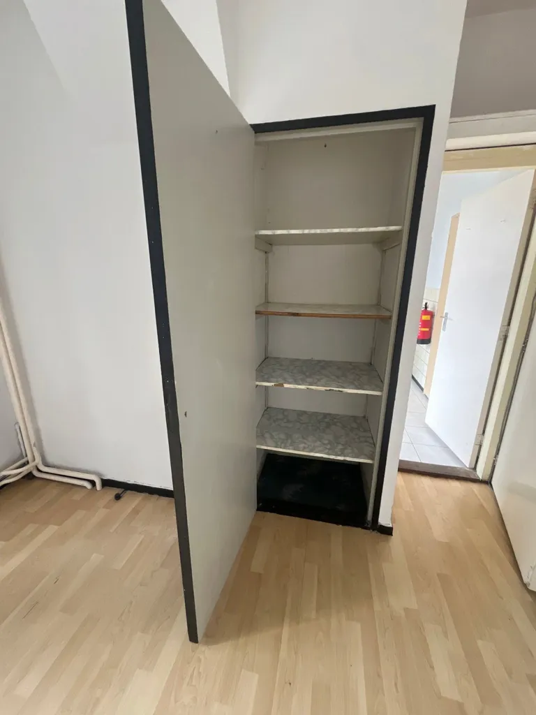 Pièces - Studio Room with Kitchen in Tilburg