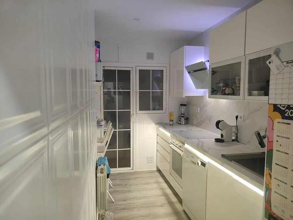 Kitchen - Apartment with Air Conditioning in Canovelles