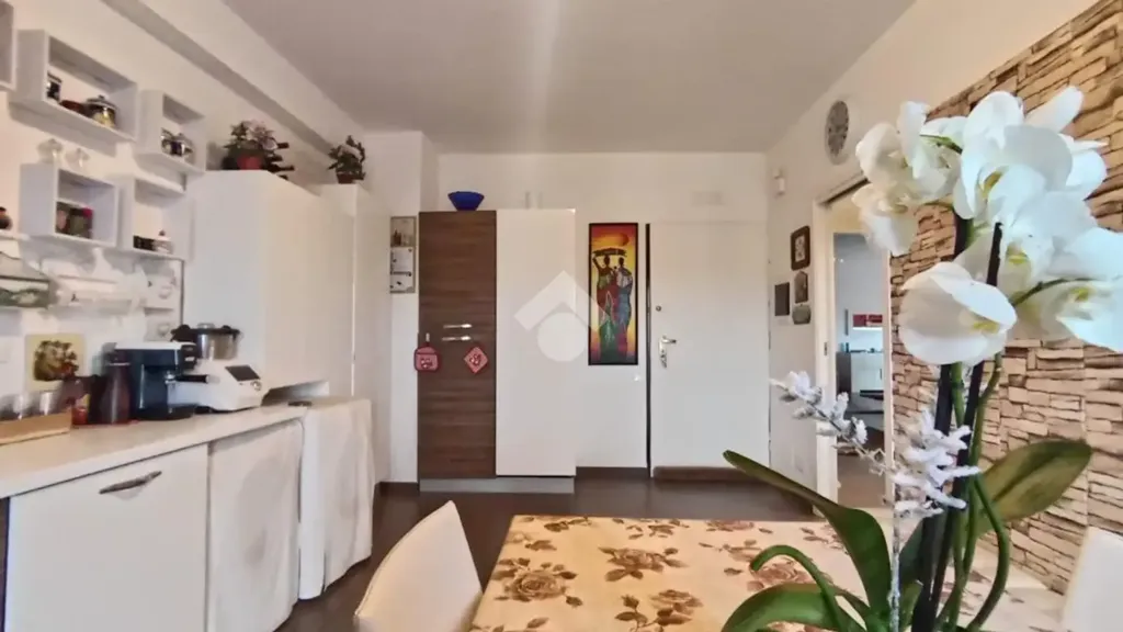 Söögituba - Modernised Apartment with Balcony in Palermo