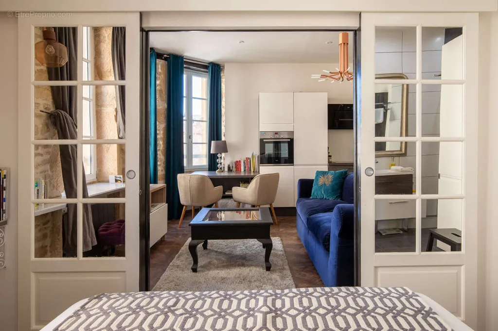 Magamistoad - Charming Flat with Cathedral View in Dijon