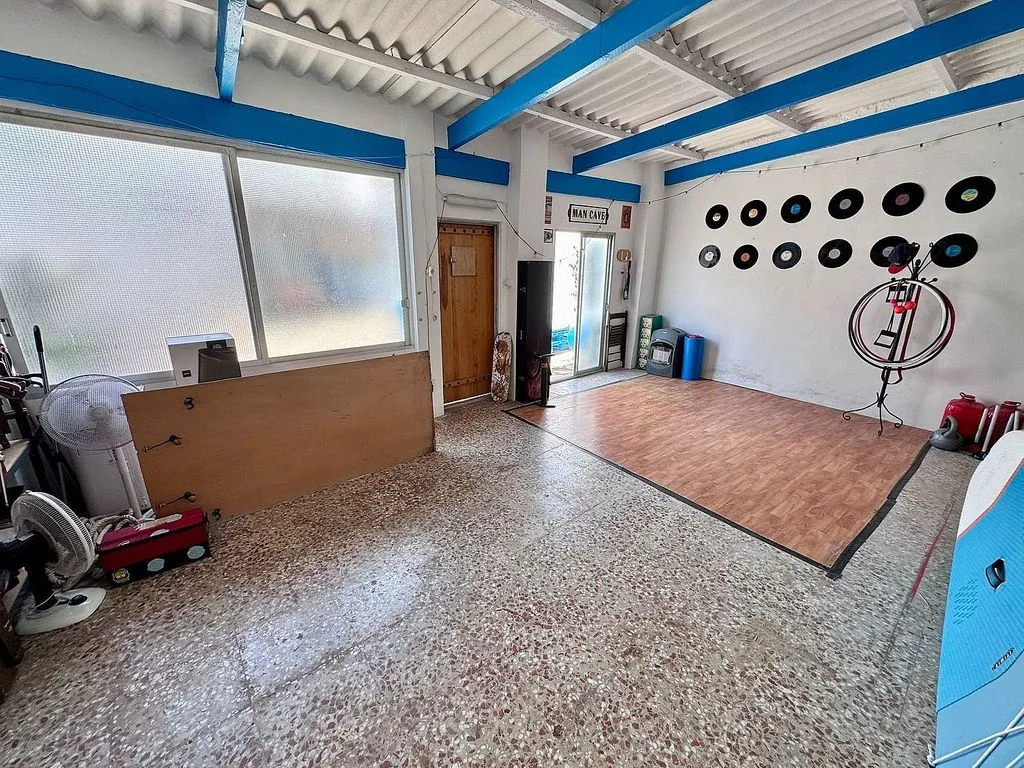 garage