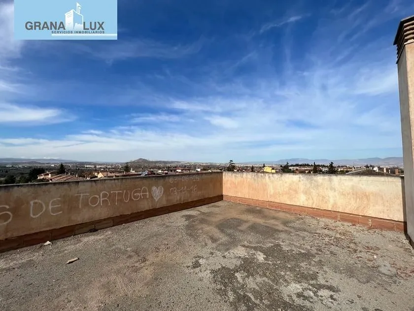 Terrace - Office-Ready Chalet with Helipad in Ogijares