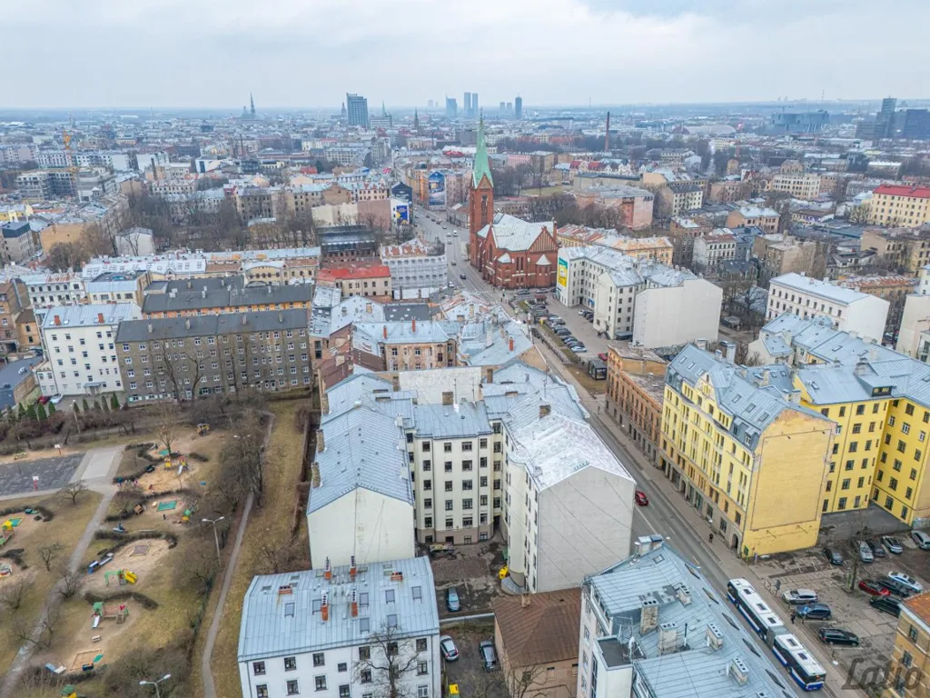 1-toaline korter asukohas Rīga