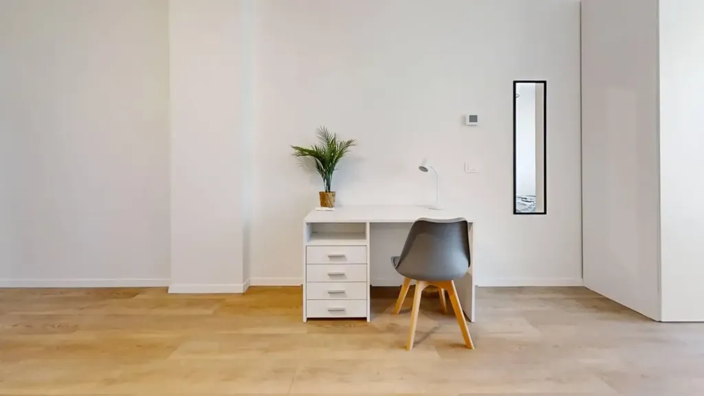 Bureau - Restored Studio with Kitchen in Mestre Centre