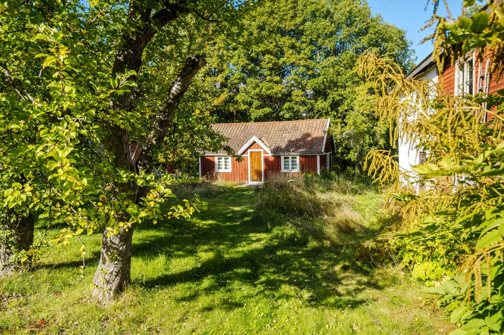 Aed - Plot with Building Potential in Bomhus