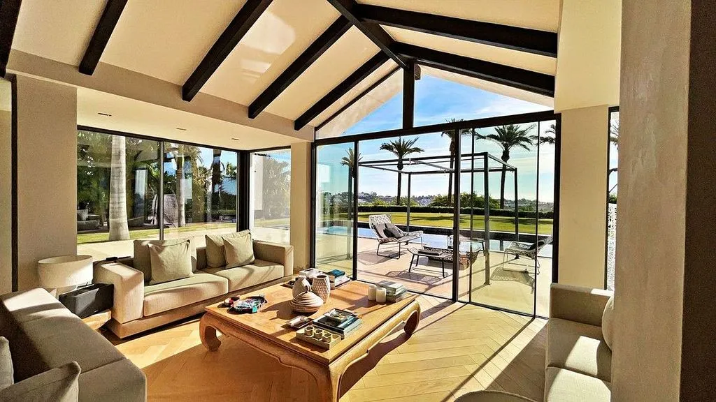 Living Room - Reform Villa with Pool and Terrace in Benahavís