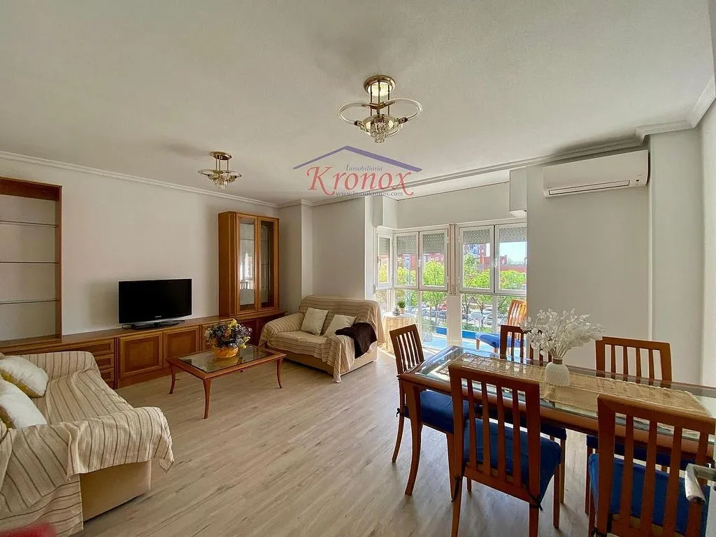 Sala da pranzo - Spacious Apartment with South Orientation in Vallecas
