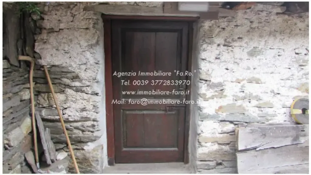 Entrée - Mountain Cottage with Solar Panels in Valle Cannobina