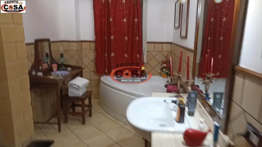 Salles de bain - Apartment with Garage in Marsala South