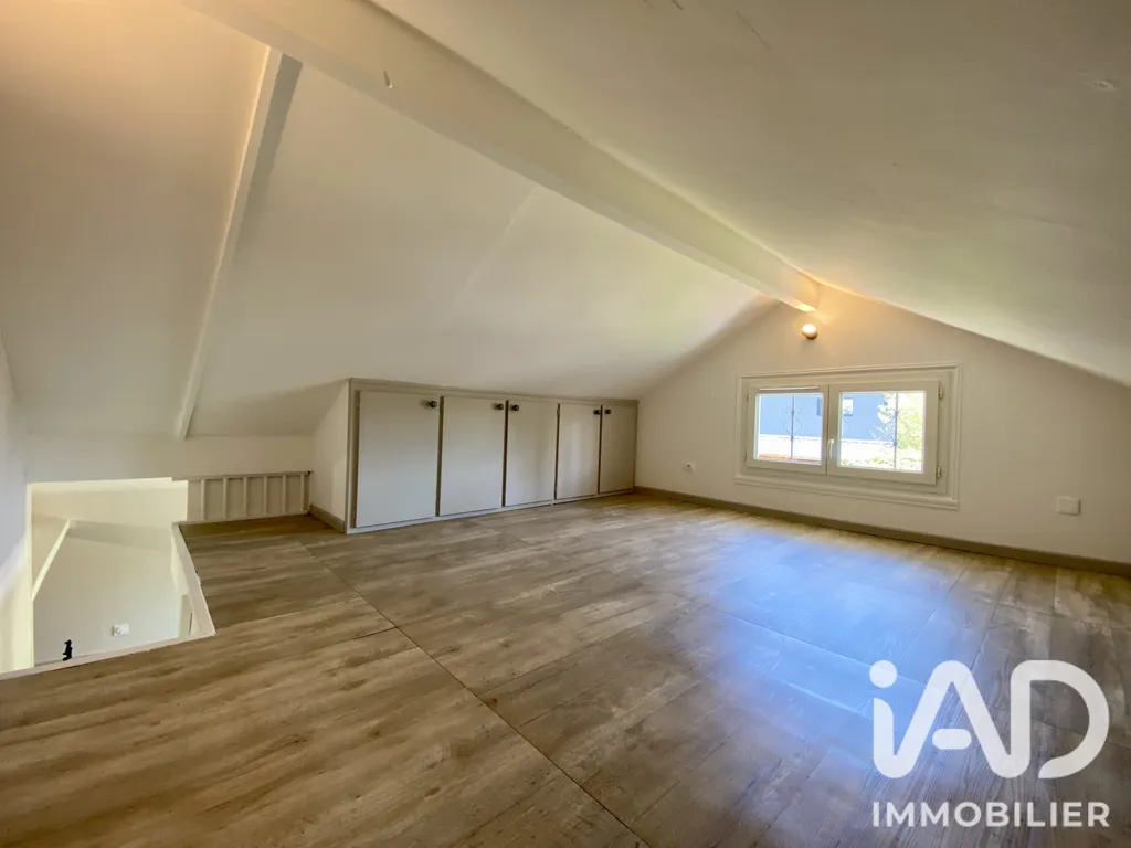 Toad - Renovated House with Private Garden in Eysines