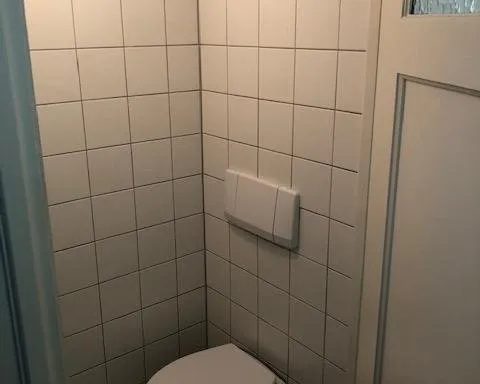 Salles de bain - Furnished Room in Sittard Centre