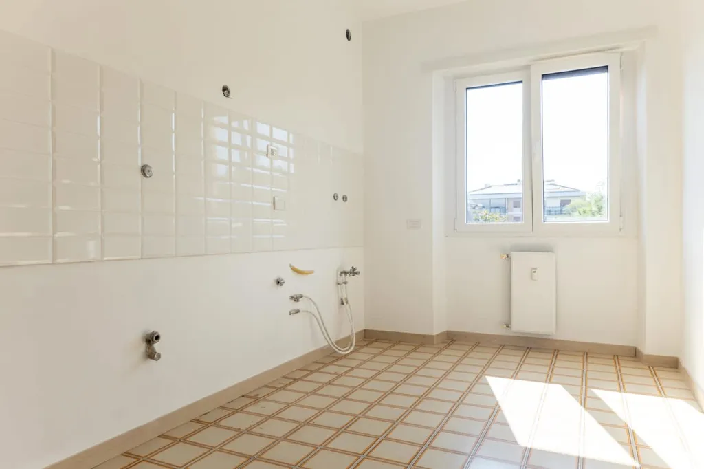 Pièces - Four-Bedroom Apartment with Terrace in Rome