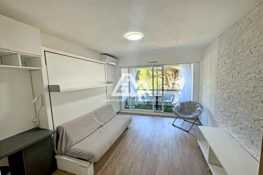 Magamistoad - Refurbished Studio with Park View in La Grande-Motte