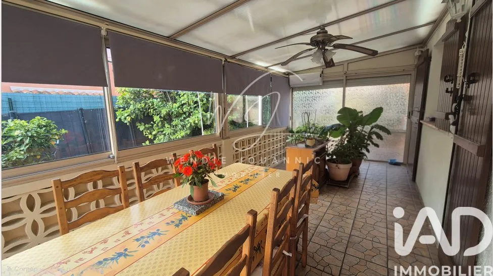Terrace - Charming 4-Piece House with Garden in Var