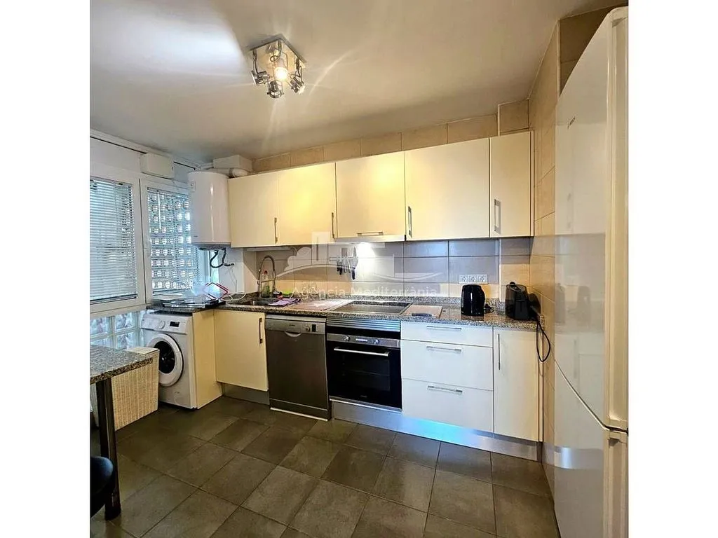 Cuisine - Bright Apartment with Terrace in Port d'Aro