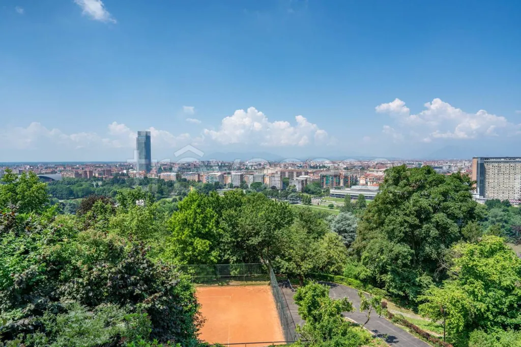 Prestigious Apartment with Panoramic View in Turin