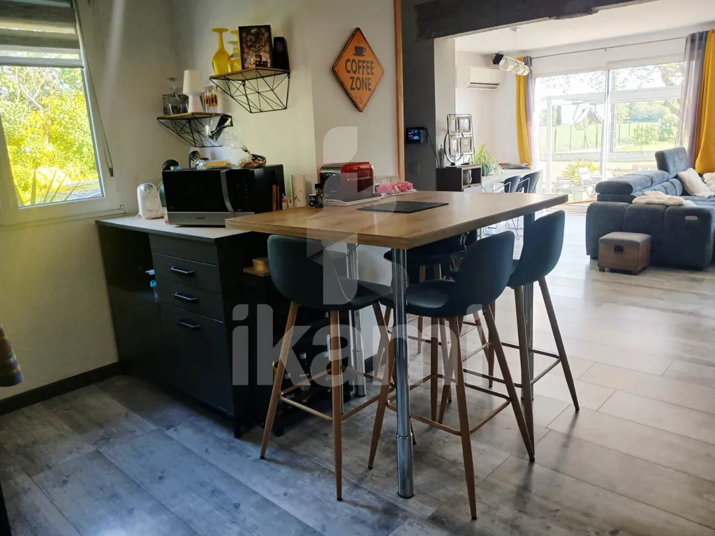 Kitchen - 3-Bedroom House with Garden in Chabeuil