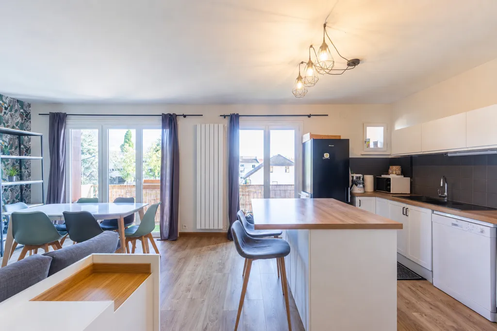 Kitchen - T2 Apartment with Balcony in Annecy
