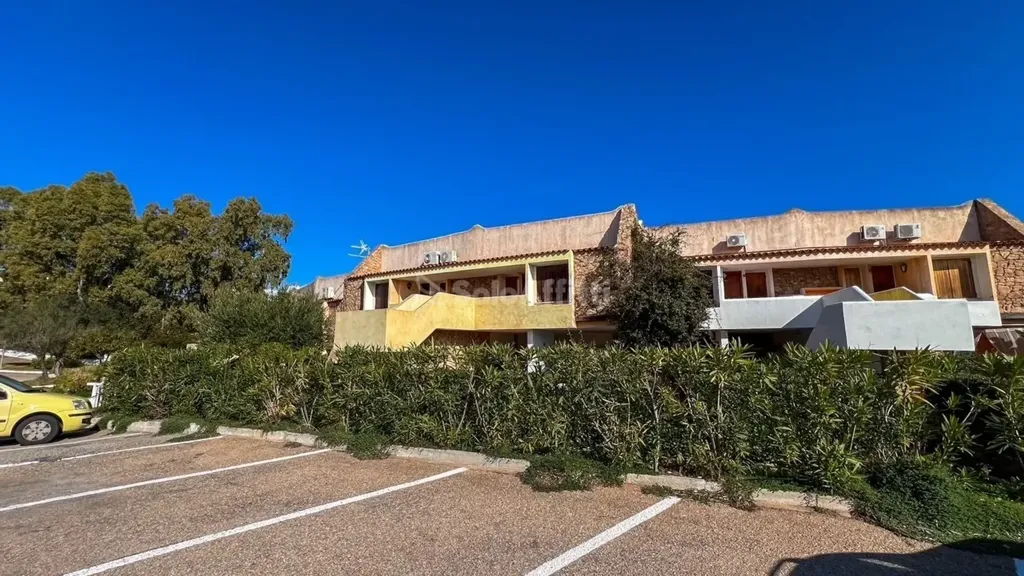 Extérieur - Trilocale with Terrace in Murta Maria