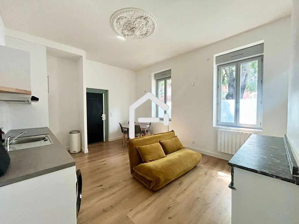 Séjour - Appartement Meublé 3 Pièces à Toulouse