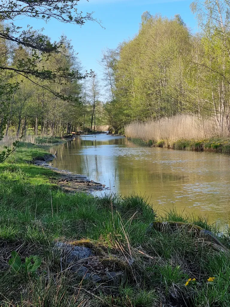 Seaside Plot with Boat Access in Marum