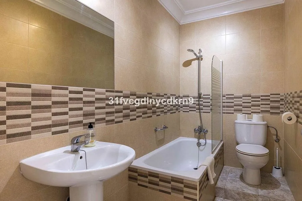 Vannitoad - Independent Villa with Pool in Estepona