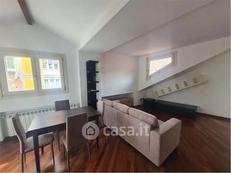 Soggiorno - Elegant Loft with Terrace in Como