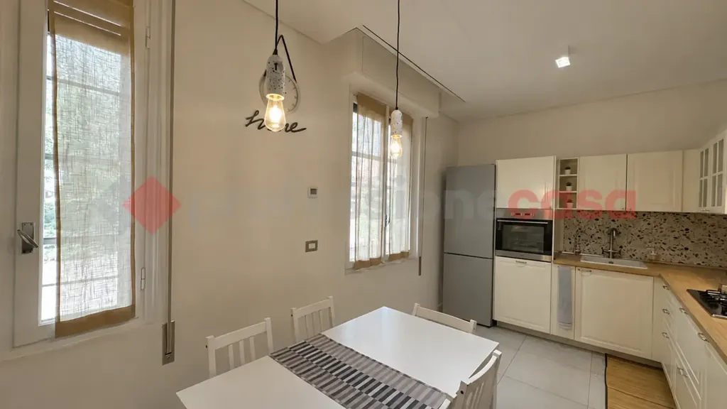 Kitchen - Semi-detached Villa with Central Location in Opera