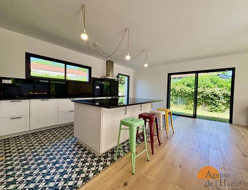 Cuisine - Maison Meublée avec Piscine à Andernos-les-Bains