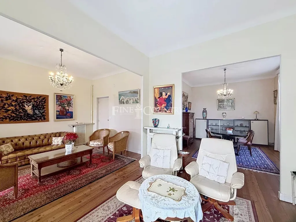 Elutuba - 1930s Townhouse with Garden in Cannes