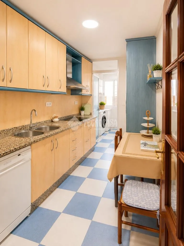 Cucina - Ground Floor Flat with Patio in Seville East