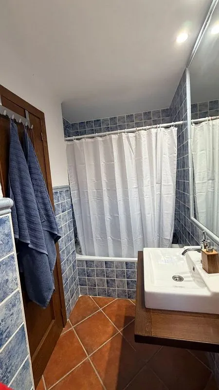 Salles de bain - Terraced House with Pool in Punta Prima
