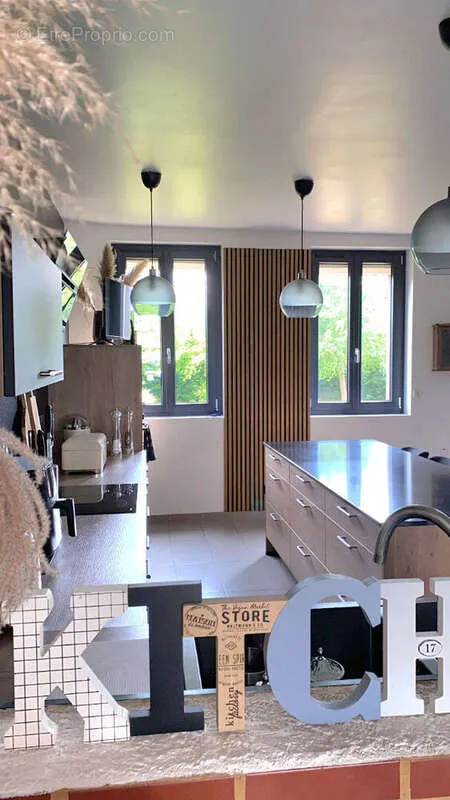 Maison 6 pièces à Cleon