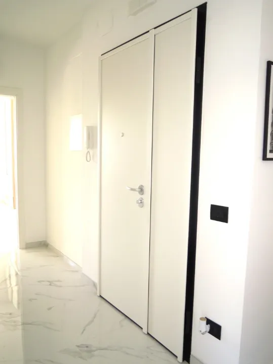 Entrée - Rented Studio with Terrace in Central Rome