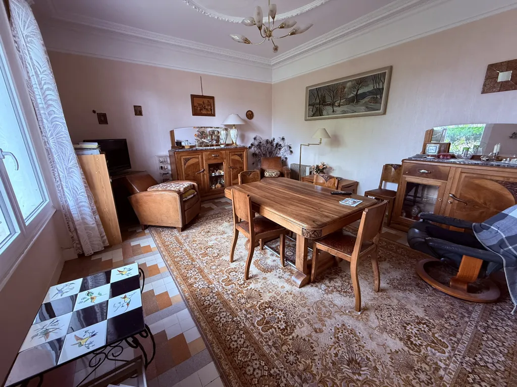 Salle à manger - Maison des Années 30 avec Jardin à Bellerive