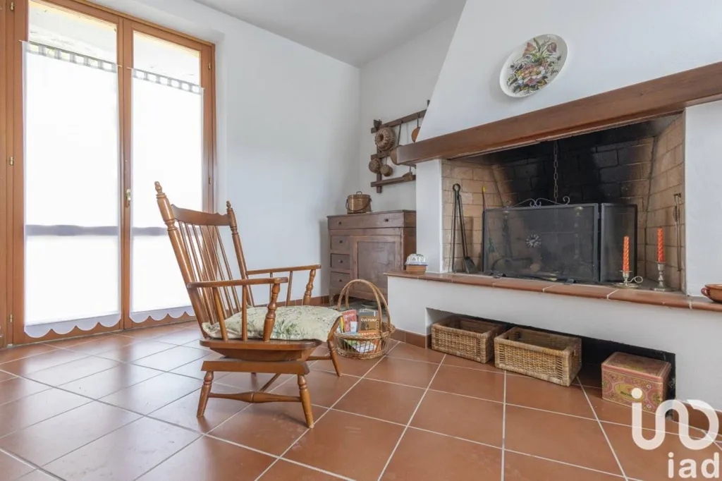 Elutuba - Spacious House with Balcony in Serra Sant'Abbondio