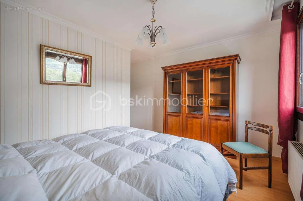 Magamistoad - Bright T4 Apartment with Balcony in Grenoble