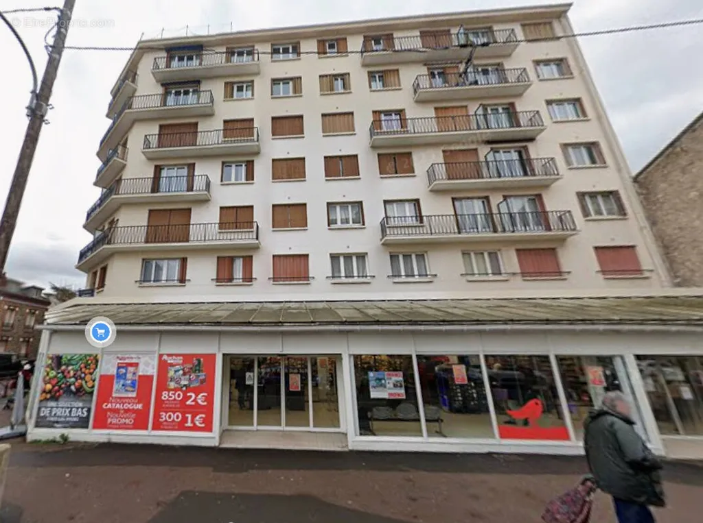 Exterior - City Centre Flat with Lift in Noisy-le-Sec