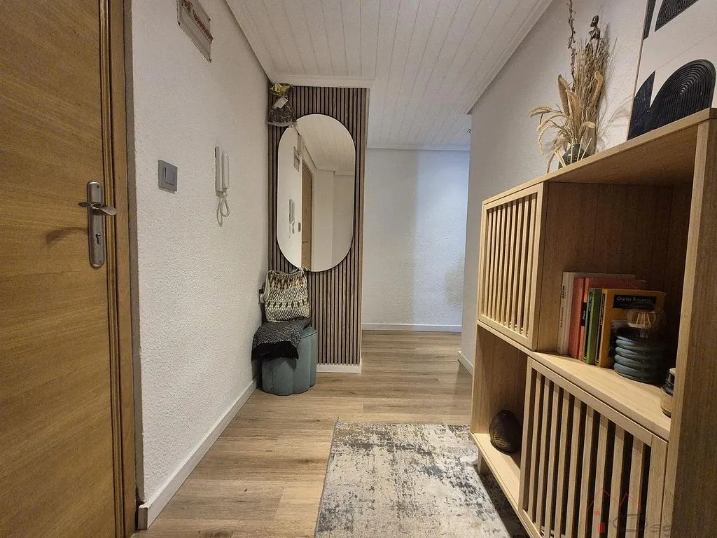 hallway_entrance