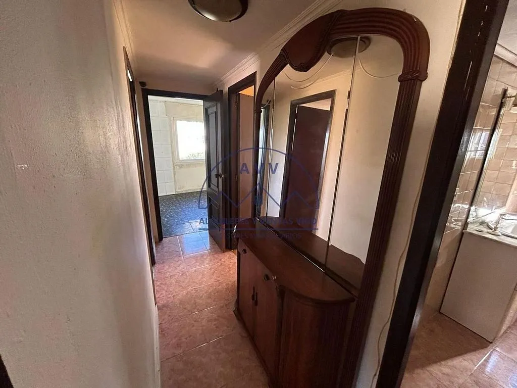 hallway_entrance
