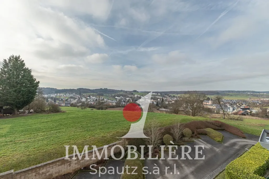 Jardin - Appartement dernier étage avec vue dégagée à Junglinster