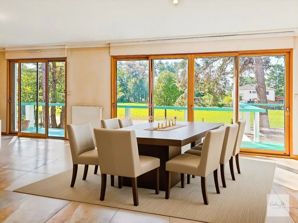 Salle à manger - Maison avec Terrasse et Jardin à Peschadoires