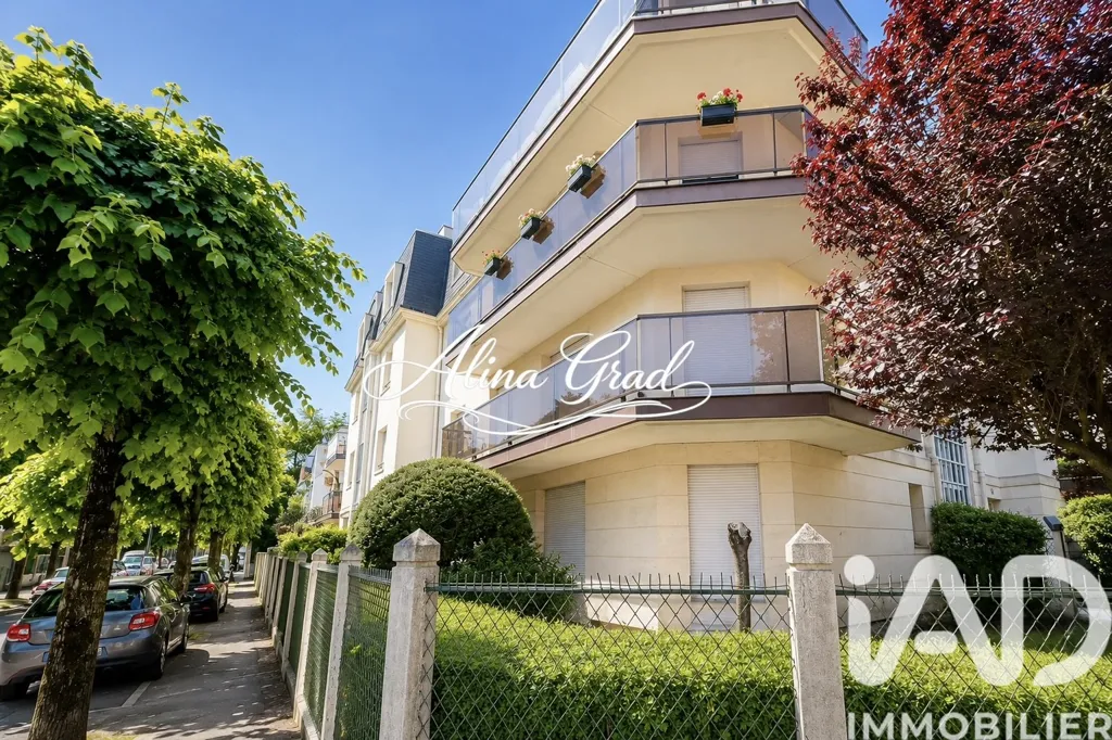 Extérieur - Appartement 4 Pièces avec Terrasse à Aulnay-Sous-Bois