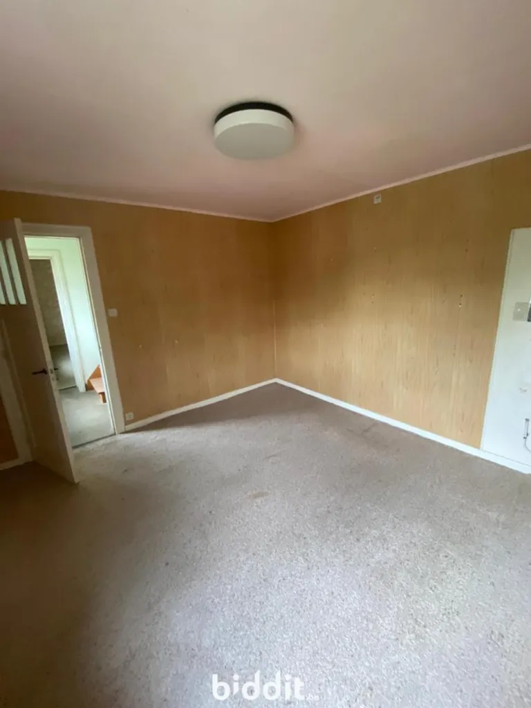 other_room
