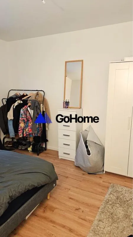 Chambres - Appartement Meublé avec Ascenseur à Courbevoie