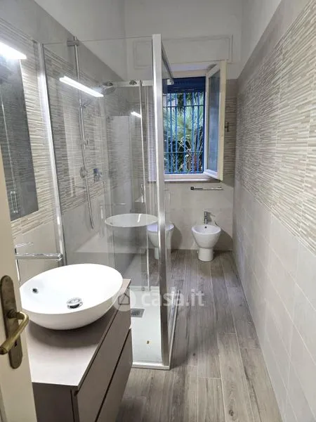 Bathrooms - Apartment with Private Garden in Colle di Val d'Elsa