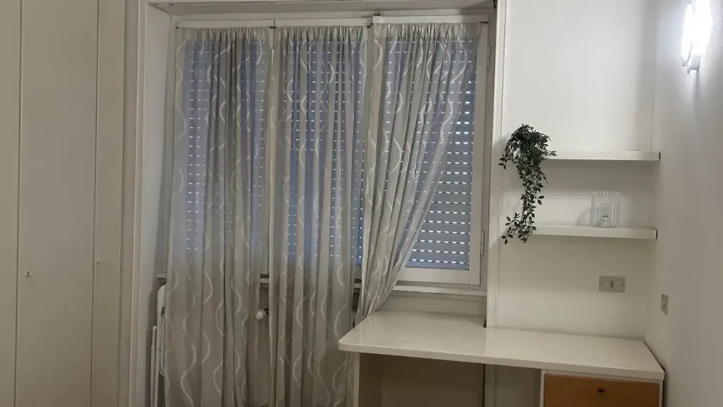 Kabinet - Two-Bedroom Flat in Gambara, Milan