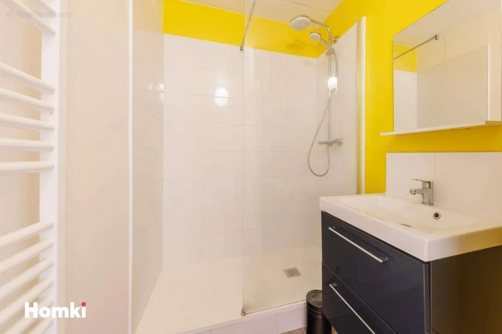 Vannitoad - Spacious Apartment with Parking in Clermont-Ferrand Centre